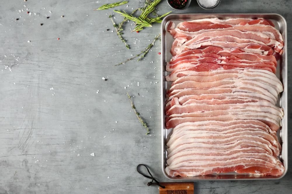 British Dry Cured Smoked Streaky Bacon