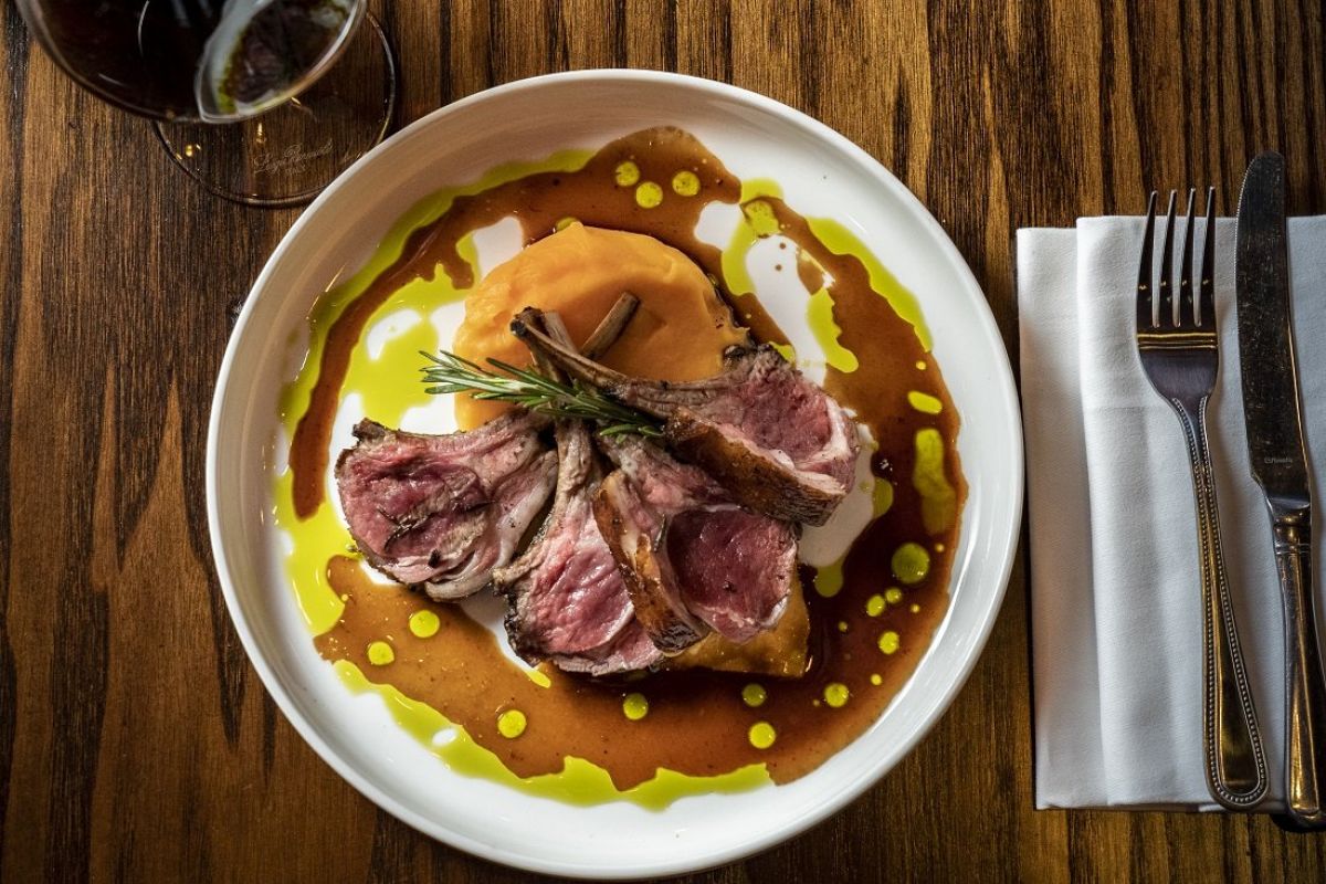 Halal Silere French Trimmed Lamb Rack (2)